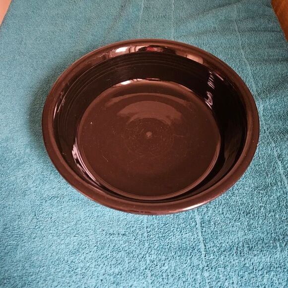 Fiesta large bowl in black discontinued , NO BUNDLE - Picture 2 of 5